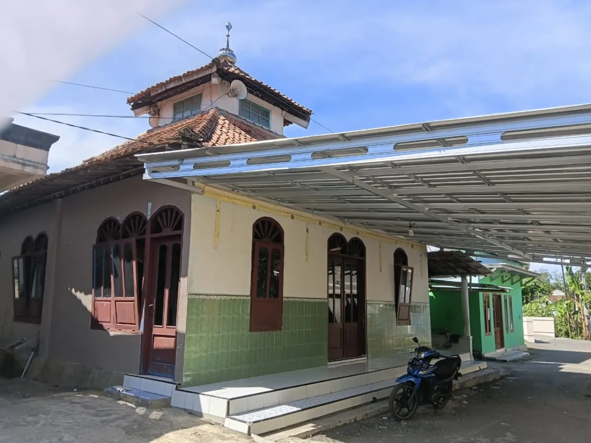 Mushola Miftahul Huda: Tempat Berkah yang Tak Pernah Pernah Sepi di Cilacap